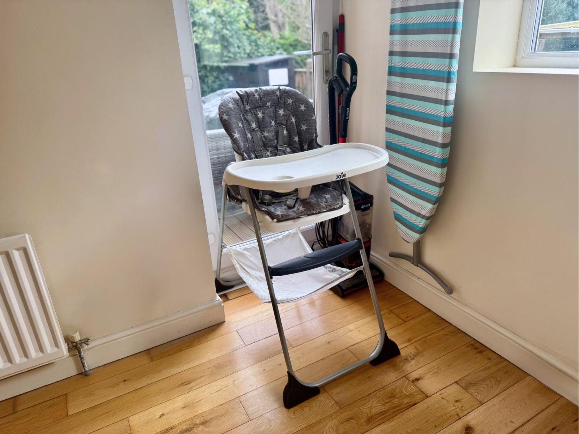 Freeman Hot Tub House, Free Parking, Transport Links Holiday home *